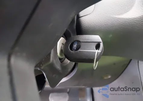 2014 Ford Focus Se z USA, uszkodzony, nr VIN 1FADP3K26EL333585